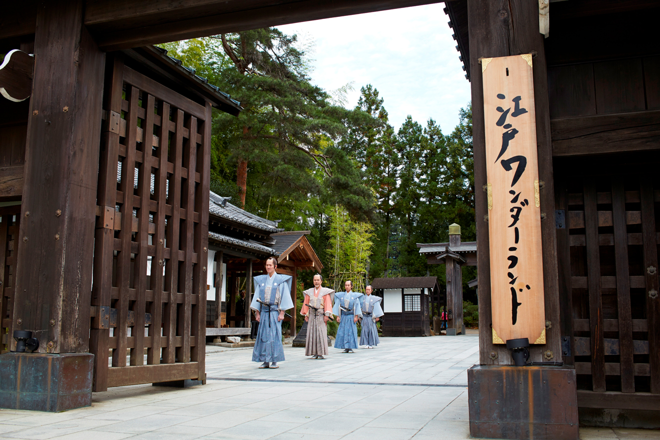 The cast and mechanism are exactly like the Edo period. Visit Nikko Edomura.