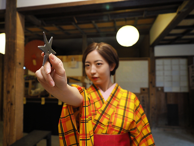 The cast and mechanism are exactly like the Edo period. Visit Nikko Edomura.