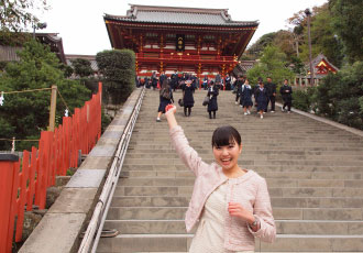 悠久の時を見守ってきた鎌倉の守り神